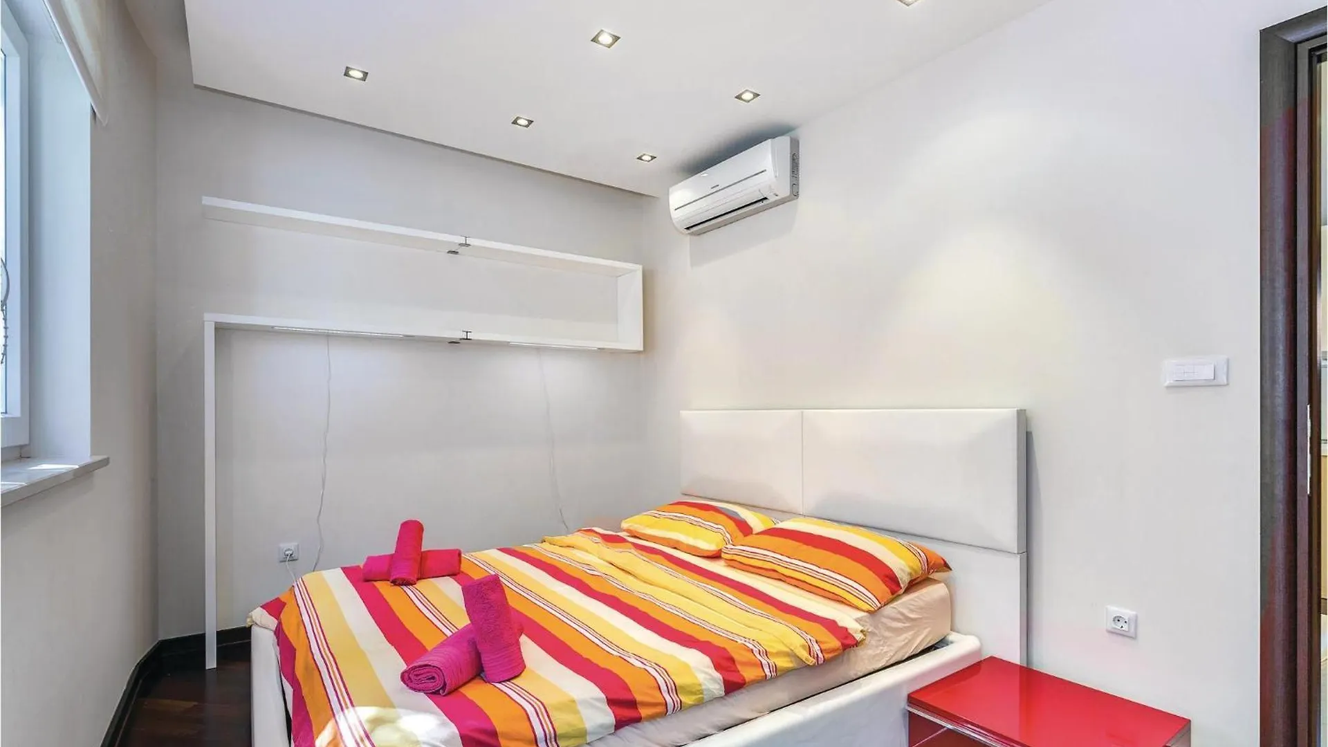 Amazing Apartment In Crikvenica With Kitchen